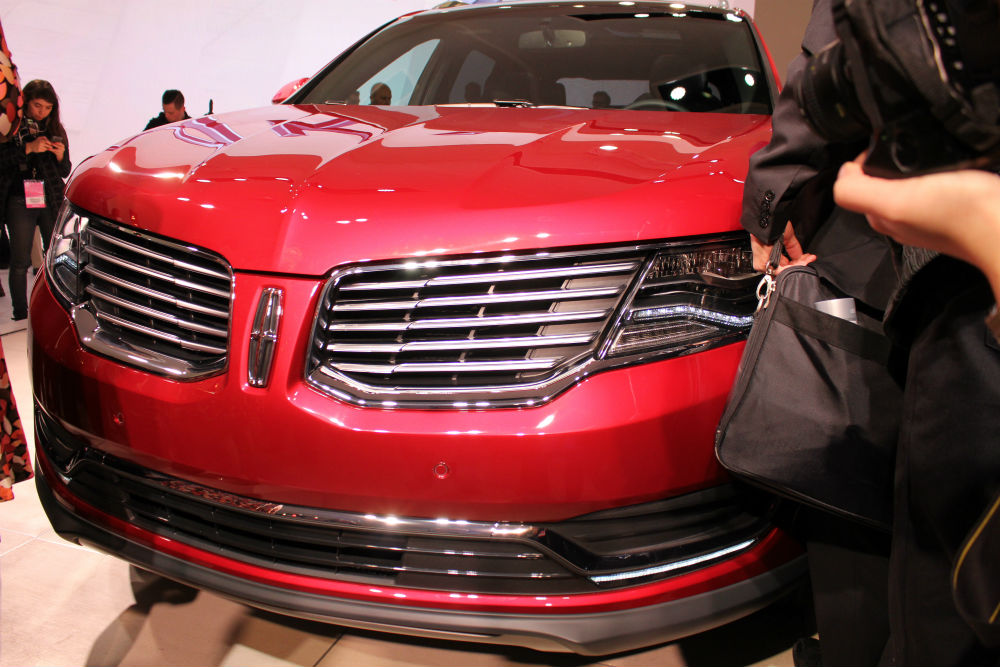 2016 lincoln mkx grille