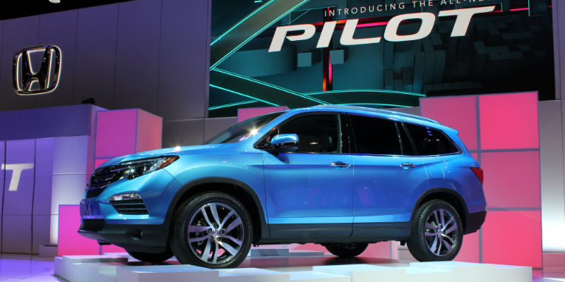 2016 Honda Pilot Side New Blue SUV